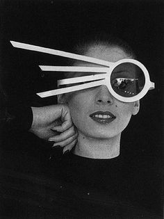 60's sunglasses fashion http://1960sfashionstyle.com/vintage-sunglasses/ 60s Sunglasses, Unique Sunglasses, Cooler Look, Trending Sunglasses, Vintage Eyewear, Retro Futurism, Retro Sunglasses