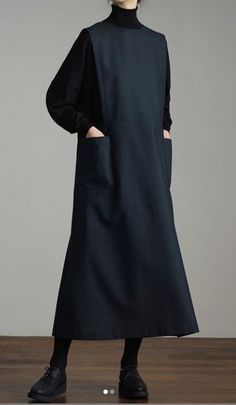 Korean Designers Fashion, Loose Clothes Outfits, Modern Womens Fashion, Apron Dress, Modest Fashion Outfits, Looks Vintage