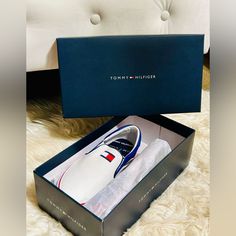 Tommy Hilfiger Womens Oaklyn 3 Canvas Slip-On Sneakers White 6.5 M - New In Retail Box Tommy Hilfiger White Slip-on Sneakers, Slipon Sneakers, Tommy Hilfiger Shoes, Tommy Hilfiger Logo, Slip On Sneakers, Sneakers White, Womens Shoes Sneakers, Comfortable Shoes, Tommy Hilfiger