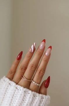 Candy Cane Nails, Holiday Nail Designs, Winter Nails Acrylic, Christmas Nails Easy, Nail Swag