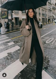 Trench Coat Outfit, Mode Zara, Europe Outfits, Chique Outfits, Corporate Outfits, Looks Party, Elegante Casual