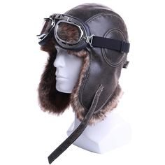 Steampunk hat: The Chapka in its Steampunk Aviator version, with its integrated glasses. A quality hat, warm and waterproof to face the violent and icy winds. Type: Steampunk hat + goggles Gender: unisex Material: 50% P.U. leather, 50% acrylic lining. Aviator Costume, Steampunk Gloves, Russian Ushanka, Steampunk Bag, Steampunk Shoes, Steampunk Woman, Army Helmet, Steampunk Mask