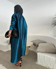 Emirati Abaya, Abaya Outfits, Abaya Inspiration, Abaya Ideas, Modern Abaya, Abaya Collection, Abaya Outfit, Abaya Design, Hijabi Fits