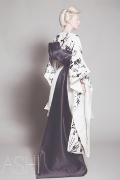 Japanese Bride, Clothes Purple, Ashi Studio, Modern Clothes, Fashion Costume, Japanese Kimono, Kimono Fashion