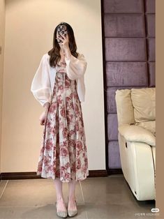 Long Dress With Cardigan, Western Long Dresses, Korean Cardigan, Conservative Outfits, Airy Dress, Light Cardigan, Batik Fashion, Ootd Dress, Korean Fashion Dress