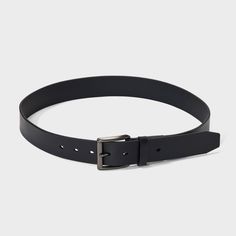 Update your collection of everyday accessories with this Casual Leather Belt from Goodfellow & Co™. This medium belt is made from 100% flat leather material for a comfortable and classic look. It also has a shiny silver-tone buckle closure to complement the look and allow for a customizable fit. Pair with any of your pants to feel great all day. Goodfellow & Co™: Where style & fit are always in good company. Casual Leather Belt, In Good Company, Everyday Accessories, Shiny Silver, Leather Fabric, Good Company, Belt Size, Men's Casual, Leather Material