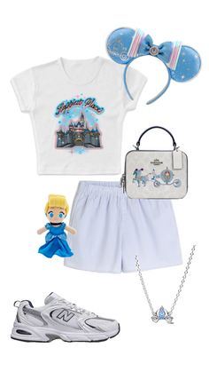 Disneyworld Outfit, World Of Disney Store, Disney Family Outfits, Disney Park Outfit, Disney Trip Outfits, Disney Outfits Women, Disney Essentials, Gifts For Disney Lovers, Theme Park Outfits