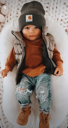 Winter Clothes Fashion, Kids Winter Clothes, Warm Winter Clothes, Carhartt Kids, Outfit For Boys, Infant Hat, Foto Baby