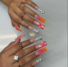 Blossoming Flower, Cruise Nails, Wow Nails, Beauty Of Flowers, Fully Booked, Flower Nail Designs, Vacation Nails, Nails Only