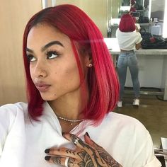 Pelo Color Vino, Wigs Color, Short Red Hair, Red Hair Inspo, Haircut Styles, Peruvian Hair, Red Hair Color, Hair Inspo Color, Grunge Hair