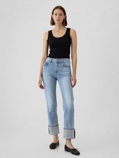 High Rise Cuffed '90s Straight Jeans Cuffed Jeans Outfit, 90s Straight Jeans, Rich Mom, 90s Fits, Jeans Look, Cuffed Jeans, Pocket Jeans, Light Wash Denim, Light Denim