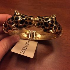 cheetah bracelet forever 21 black and gold cheetah bracelet Jewelry Bracelets Ropa Upcycling, Xoxo Jewelry, Dope Jewelry Accessories, Luxe Jewelry, Jewelry Accessories Ideas, Dope Jewelry, Jewelry Essentials, Funky Jewelry, Stacked Jewelry