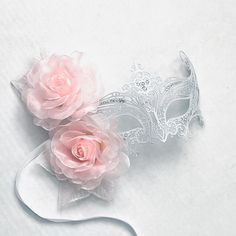 Masquerade masks in white metal with pink flowers. Simplistic for woman with a pink flowers - destined to pop out at any event, wedding etc This masquerade mask is great for any occasion. White Eye Mask Masquerade Mask As Gift, White Wedding Eye Mask, White Eye Mask For Wedding, Pink Masquerade Mask, White Masquerade Mask, White Masquerade, Masquerade Mask Women, Mask Ball, Mask Project