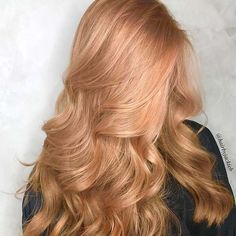 Strawberry Blonde Hair Color Ideas, Strawberry Blonde Hair Color, Gorgeous Hair Color, Balayage Blonde, Blonde Hair Color Ideas, Strawberry Blonde Hair, Short Hair Color, Brown Blonde Hair, Long Blonde