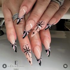 Stilettos Nails, Witchy Nails, Art Deco Nails, Hello Nails, Claw Nails, Stiletto Nails Designs, Long Square Acrylic Nails, Glam Nails