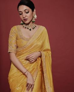 Kavitha Gutta, Yellow Blouse Designs, Yellow Silk Saree, Saree Wearing Styles, Simple Saree Designs, New Saree Blouse Designs, Traditional Indian Dress, Simple Sarees