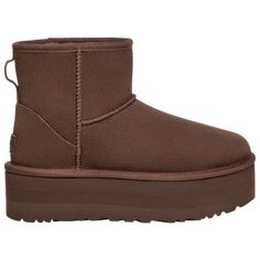 Ugg Classic Mini Platform, Brown Platform Boots, Ugg Shoes Women, Brown Uggs, Cute Uggs, Brown Ugg Boots, Ugg Mini, Ugg Classic Mini, Ugg Classic