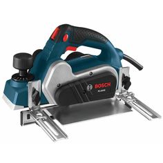 the bosch jig saw is being used to cut wood