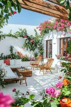 Creeping Vines, Garden Makeover, Cafe Interior Design, Unique Business, Bougainvillea, Cafe Interior, House Designs Exterior, Geraniums, Outdoor Spaces