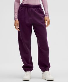 Serious About Softness. These Scuba Sweatpants Are All About Plush, Fleecy Fabric And Sinking Into A Slouchy Oversized Fit. Designed For Casual. Oversized Fit Is Exaggerated And Feels Extra Roomy:intended To Sit At Ankle For Heights Of 55"-58". Hand Pockets With Hidden Card Sleeve. Cinch The Interior Drawcord To Adjust Your Fit. Roll The Waistband Down To Wear The Drawcord On The Outside. | Scuba Mid-Rise Oversized Jogger Regular Scuba Sweatpants, Joggers Lululemon, Women's Joggers, Oversized Joggers, Running In Cold Weather, Wishlist 2024, Lululemon Scuba, Card Sleeve, Tank Top Dress