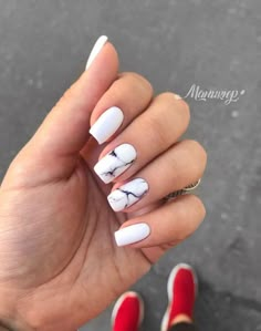 59 Wunderschönes Nail Art Design zum Ausprobieren in dieser Saison - lange Sargnägel, glitz ... #ausprobieren #design #dieser #lange #saison #sargnagel #wunderschones Long Coffin Nails, Mauve Nails, Elegant Nail Art, Marble Nail, White Nail Art, Nails Glitter, Coffin Nails Long, Marble Nails, Elegant Nails