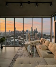 Living room 
Inspiring
Inspo
Wohnung 
Apartment 
Sky Penthouse Apartment Aesthetic, City Apartment Aesthetic, Nyc Apartment Aesthetic, Penthouse Aesthetic, New York Penthouse