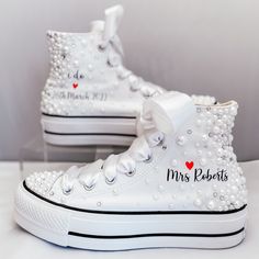 Embellished Round Toe Wedding Shoes For Bride, Embellished Round-toe Wedding Shoes For Bride, Embellished Round Toe Wedding Shoes For Ceremony, Platform Converse Wedding, Wedding Converse Bride, Sparkle Converse, Bride Converse, Converse Wedding, Bridal Converse