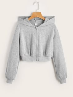 Girls Sweatshirts, Crop Top Outfits, Cute Jackets, Cute Everyday Outfits, Girl Sweatshirts, Hoodie Girl, Teen Girls, Teen Fashion Outfits