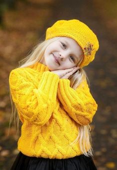 Cute Dog Photos, Sixties Fashion, Girl Haircuts, Stylish Kids, Children Photography, Baby Knitting, Kids Fashion, Girl Outfits