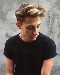 Mens Natural Highlights, Men Natural Highlights, Mens Dyed Blonde Hair, Mens Balayage Short Hair, Mens Bleached Hairstyles, Guy Highlights Men Hair, Men’s Highlighted Hair, Men Hair Blonde Highlights, Men With Blonde Highlights