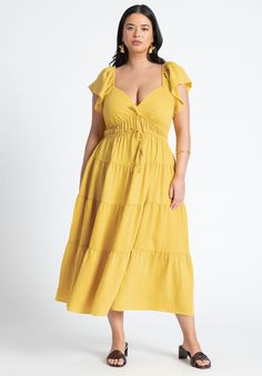 Ruffled Tiered Maxi Dress Phoebe Wedding, Tailoring Ideas, Ruffle Tiered Dress, Plus Size Fashionista, Dress With Sweetheart Neckline, Dresses Date Night, Tiered Ruffle Dress, Casual Day Dresses, Column Dress