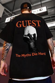 Oversized Myth Die Hard Printed Black T-Shirt Urban Tshirt Design, Fitness Wear Women, Full Sleeve Tshirt, Winter Shirts, Polo T Shirts, Tee Shirt Designs, Boyfriend T Shirt, Bear T Shirt, Ornaments Design