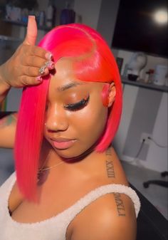 Bob Wig Install, Colored Bob Wig, Vacay Hairstyles, College Wishlist, Colored Bob, Wig Installation, Wig Installs, Color Bob, Fire Hair