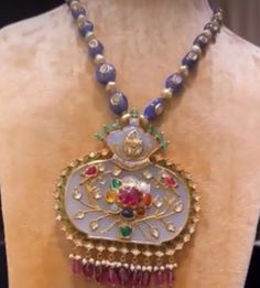 Temple Jewelry Necklace, Beads Style, Art Jewelry Design, Designer Diamond Jewellery, Temple Jewelry, Beaded Jewelry Designs, Bridal Jewellery, Temple Jewellery, Diamond Jewellery