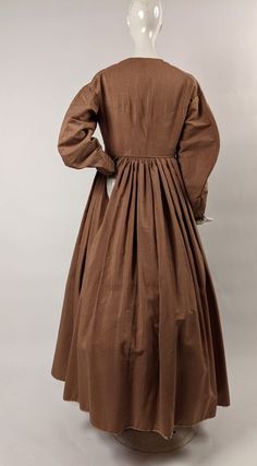 1860s Dresses Casual, 1860s Women, 1890 Dress, 1860s Dresses, 1860s Fashion, Cosplay Inspiration, Ladies Clothing, Historical Dresses, Wool Dress