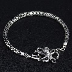 #ohmily Henna Tattoo, Octopus, Art Tattoo, Henna, Silver Bracelet, Chain Necklace, Tattoos, Chain, Silver