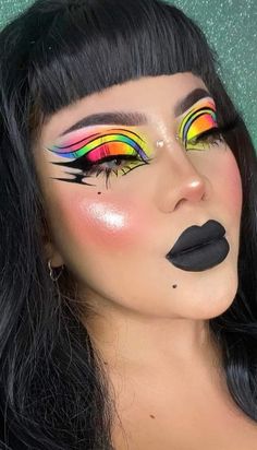 Dark Rainbow Makeup, Black Goth Makeup, Brazilian Makeup, Rainbow Eyeshadow, Makeup Creative, Pride Makeup, Rave Makeup