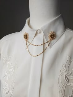 🌹 This listing allows to choose one or a set of collar pin chains, ALL UNUSED TRUE VINTAGE 80s OR HANDMADE WITH ONLY UNUSED ViNTAGE components. You'll find interesting details below. Sets are priced i cluding a discount + savings on shipping. 1. VICTORIAN TWO PEARLS: 3 gold plated chains and filigree cabochons with faux pearls from Barcelona, 80s. 2. FILIGREE + ART DECO GLASS CABOCHON: 24K gold plated filigree and chains, with elegant art deco black glass with 14K engravings. Filigree measures Hot Villain, Collar Brooch, Victorian Collar, Cardigan Clips, Sweater Pin, Collar Clips, Collar Pin, Sweater Clip, Collar Chain