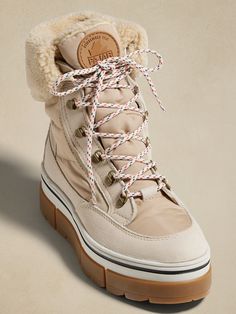 Henta Boot with Ice Grippers | Pajar | Banana Republic F Signature, Cute Snow Boots, Mode Au Ski, Pajar Boots, Colorado Fashion, Cute Winter Boots, Best Loafers, Winter Footwear, Girls Winter Boots