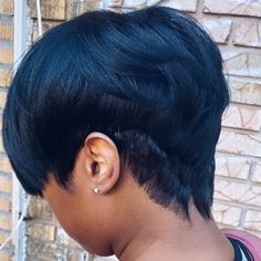 I AM HAIRHYPE_ KINGHAIR on Instagram: “#hairhype_ tbt on the cut, DETAILS #nychairstylist #thechoppedmobb #mobhair #trinihairstylist #redbykiss #longislandhairstylist…” Relaxing Hair, Relaxed Hairstyles, Short Weave Hairstyles, Hair Growth Women, Sassy Style, Classic Haircut