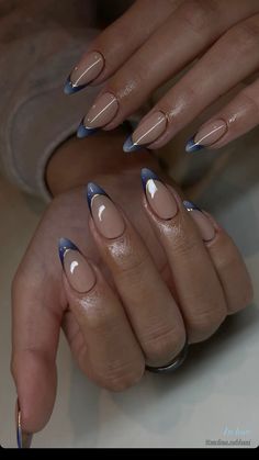 @nailsbyshirel #nails #nailsofinstagram #naildesign #summernails #trendynails #gold #design #ombre #cutenails Ombré Nails Ideas, Blue Ombre Nails Oval, Hoco Nail Ideas Navy Blue, Blue And Gold French Nails, Light And Dark Blue Nail Designs, Almond Nails Blue Chrome, Trending Nail Inspo 2024, Navy Ombré Nails, Ombre Navy Blue Nails