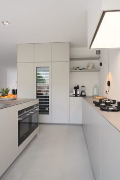 the kitchen is clean and ready to be used as an appliance for cooking