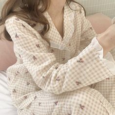 Korean Loungewear, Kawaii Cherry, Cinema Wedding, Plaid Pajama, Cute Pajama Sets, Pajama Suit, Plaid Sleeve, Loose Cardigan, Plaid Pajamas