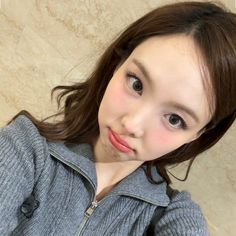 [acct dedicated to twice] nayeon twice selca icons Iq Twice Selca, Nayeon Icons, Twice Nayeon, Bestest Friend, My Kind Of Woman, Nayeon Twice, Im Nayeon, Cute Icons, Cool Girl