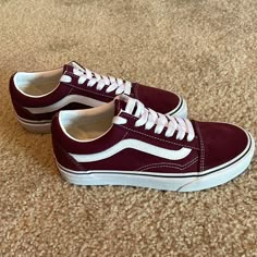 Brand New Maroon Old Skool Vans. Have Never Been Worn, Nothing Wrong With Them. $45 Or Best Offer. Let Me Know If You Have Questions :) Vans Colors, 80's Clothes, Vans Maroon, Burgundy Vans, Maroon Vans, Maroon Shoes, Old Scool, Old Skool Vans, Tenis Vans