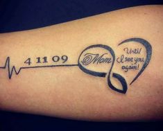 Mum Remembrance Tattoos, In Loving Memory Tattoos For Daughter, Heart Beat Memorial Tattoos, Mum Tribute Tattoo, In Memory Of Mum Tattoo Ideas, Rip Mum Tattoo Ideas, Feminine Memorial Tattoos, Rip Mom Tattoos, Mum Tattoo In Memory Of