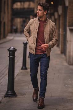 Men Capsule Wardrobe Casual, Blue Jeans Brown Boots Outfit Men, Men’s Brown Boots Outfit, Dark Brown Boots Outfit Men, Soft Autumn Outfits Men, Americana Outfits Men, Fall Business Casual Outfits Men, Men Thanksgiving Outfit, Grey Jeans Outfit Men