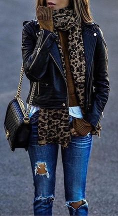 Boating Outfit, Leather Jacket Outfits, Outfit Trends, Black Leather Jacket, Street Chic, Mode Inspiration