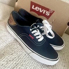 Brand: Levi’s Size 7.5 Men’s New In Box Classic Shoes For Everyday Wear Lace-Up Closure Trimmed Levi’s Logo On The Side Levis Sneakers, Shoes For Everyday, Navy Blue Sneakers, Slide On Sneakers, Denim Sneakers, Sneakers Vans, Mens Walking Shoes, Brown Sneakers, Grey Sneakers