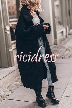 Calling for Love Back Printed Pocket Oversized Midi Cardigan – ricidress Long Black Cardigan Outfit, Wardrobe Aesthetic, Quirky Style, Autumn Wear, Fall 23, Pastel Outfit, Long Knit Cardigan, Cardigan Casual, Outfits 2022